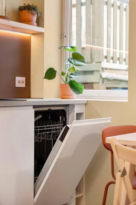 Fresh Studio Apartment, A Short Walk From Bryggen Bergen Zewnętrze zdjęcie